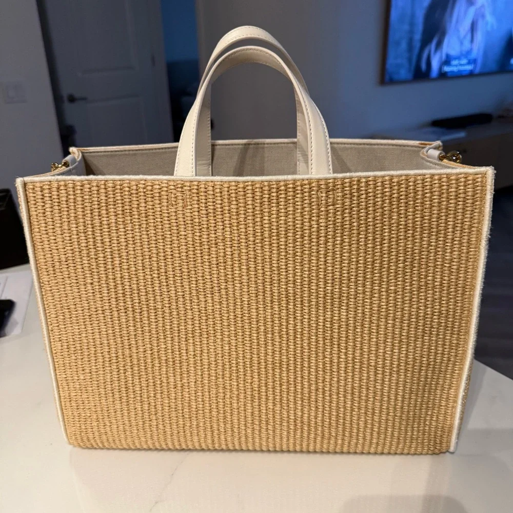Givenchy Tote *like new*
